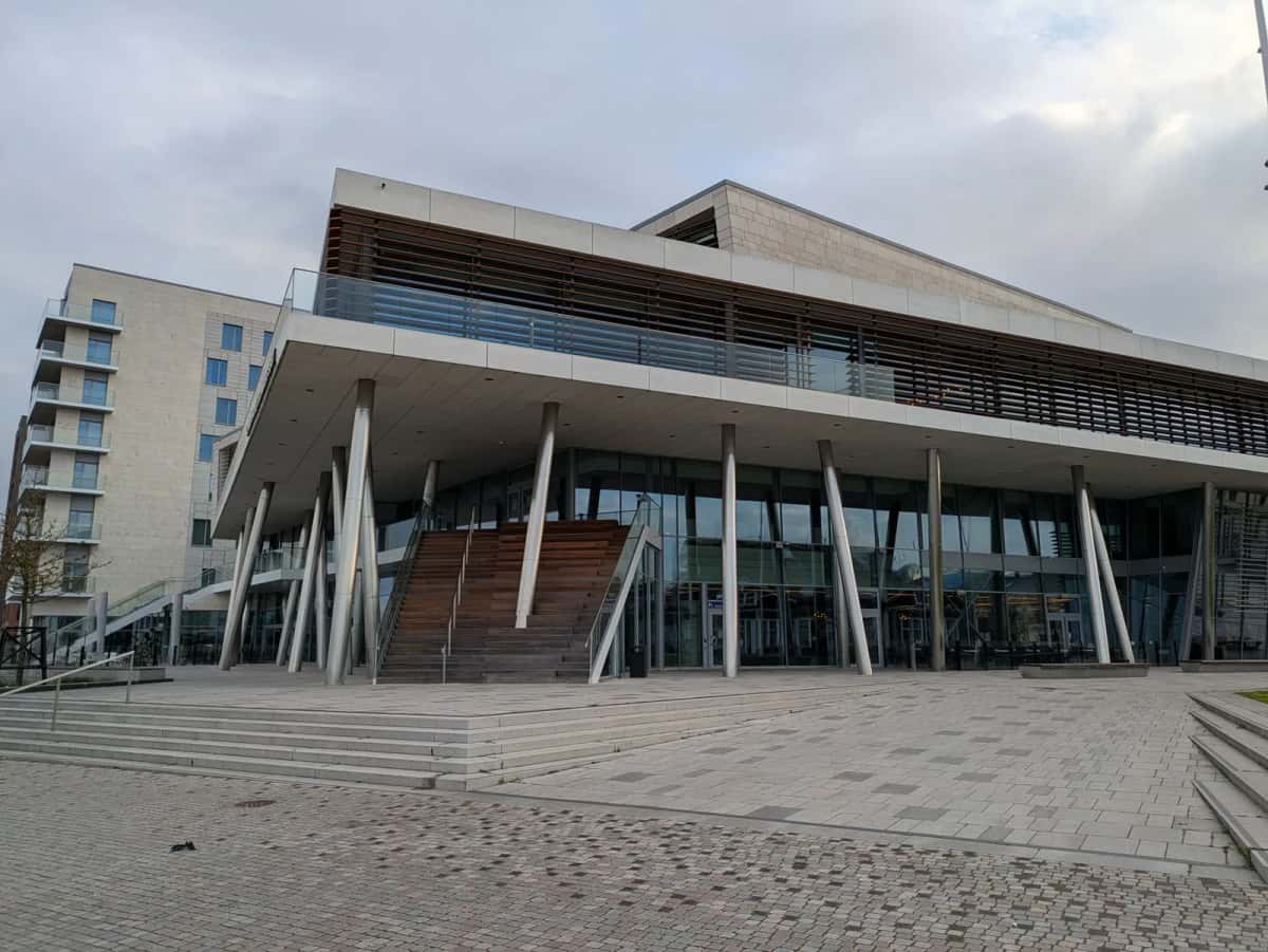 Musikkens Hus, la salle de concert sur le front de mer d'Aalborg au Danemark